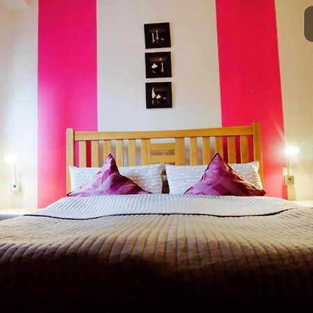 Apartment Moselblick Mit Kamin ทราเบิน-ทราร์บาค ภายนอก รูปภาพ